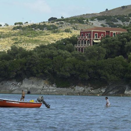 Apraos Bay Hotel Exterior photo