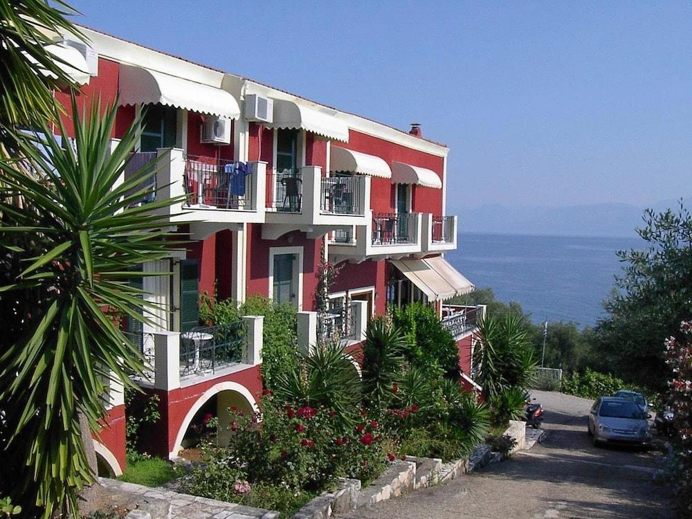 Apraos Bay Hotel Exterior photo