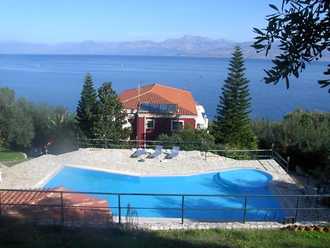 Apraos Bay Hotel Exterior photo