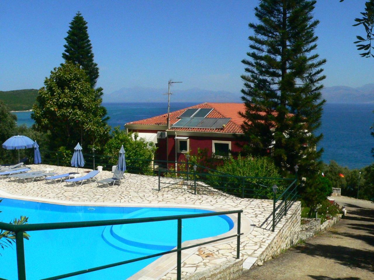 Apraos Bay Hotel Exterior photo