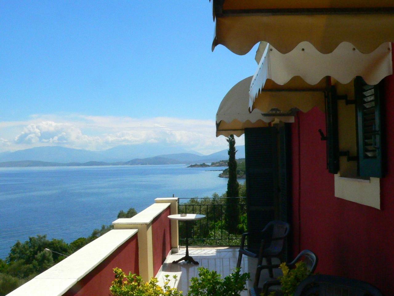 Apraos Bay Hotel Exterior photo