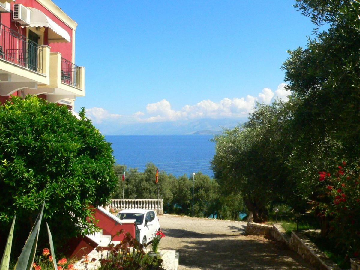 Apraos Bay Hotel Exterior photo